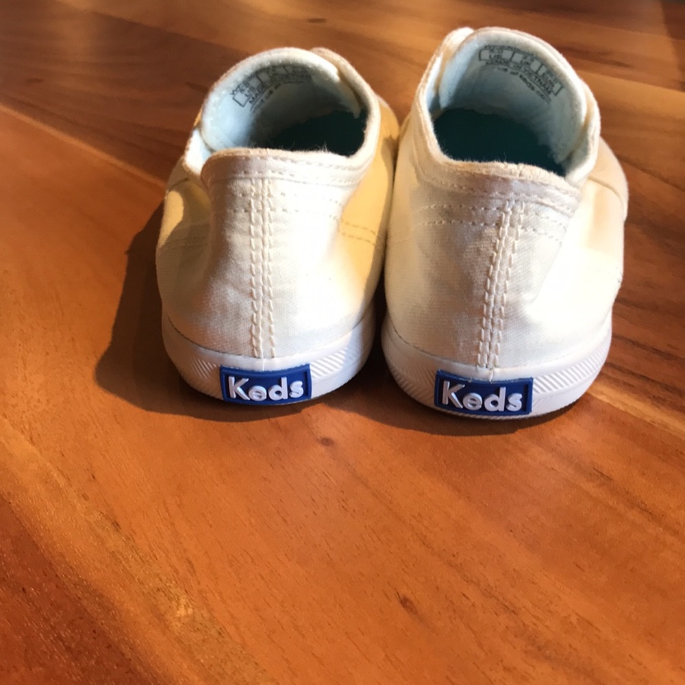 White Keds size 5 NWOT